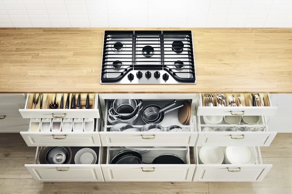 One of the system's best new features are the interior drawers, which can now be as detailed as the most expensive high-end systems, providing a place for everything with drawers for pots, knives, tablelinens, and dinnerware.
