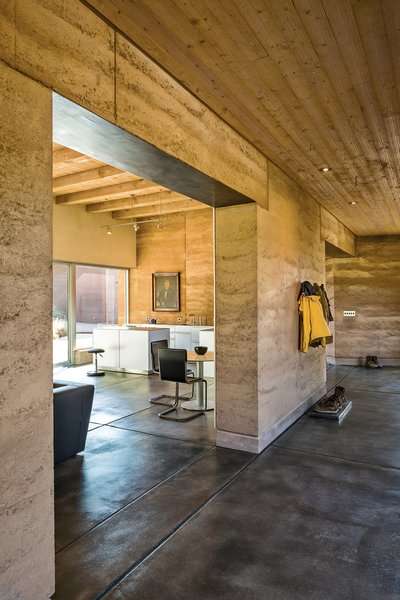 11 Glorious Rammed-Earth Homes That Celebrate the Landscape