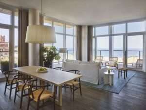 a-new-five-star-hotel-gives-the-jersey-shore-an-upgrade