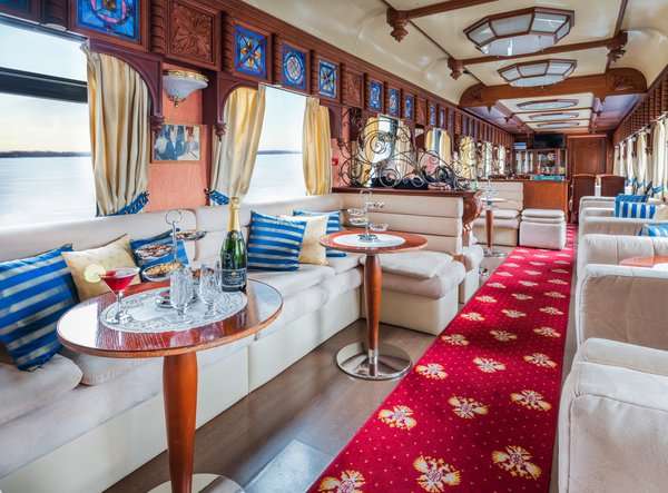 7 of the Most Amazing Sleeper Trains Around the World