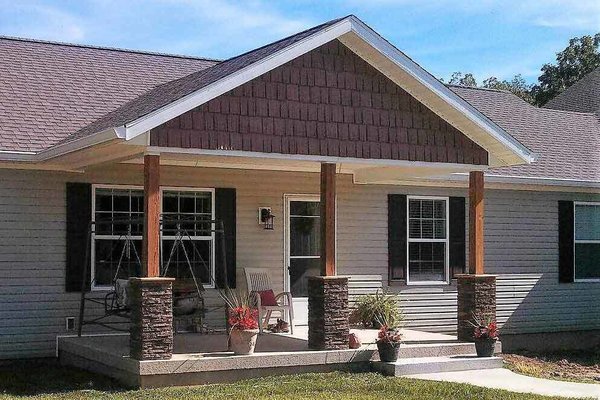 Located in Goshen, Indiana, Sherlock Homes is a custom manufactured home builder that works with three of the largest modular home suppliers in the nation. They offer floor plans ranging from under 600 square feet to over 2,000 square feet.