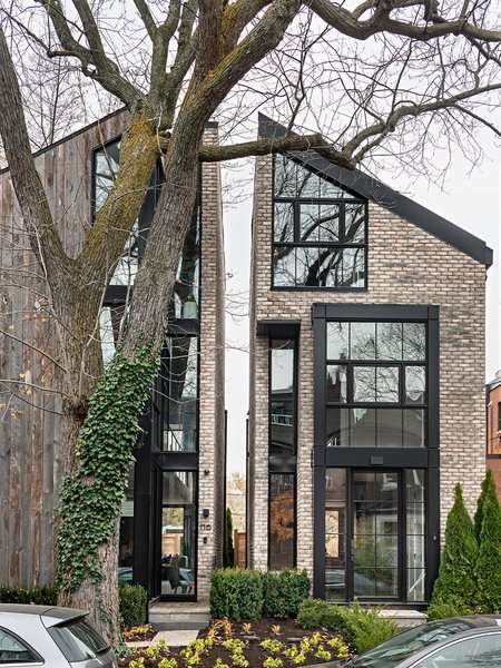 these-twin-residences-in-toronto-form-one-barn-like-shape