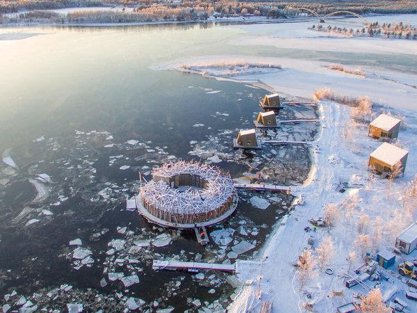 An overhead shot of Arctic Bath shows the lay of the land—and how cold it can get.