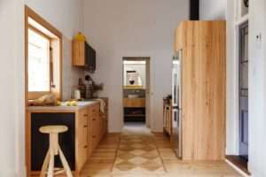 a-crafty-remodel-recasts-a-dreary-kitchen-as-an-inviting-jewel-box
