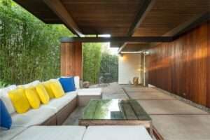 a-1958-post-and-beam-now-a-restored-midcentury-haven-asks-1