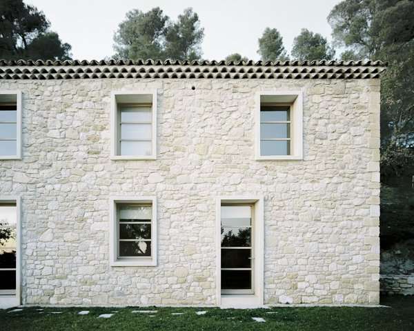 an-architect-turns-a-weathered-french-farmhouse-into-a-monastic-retreat-for-his-parents