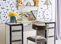 beautify-your-life-with-a-vanity-table