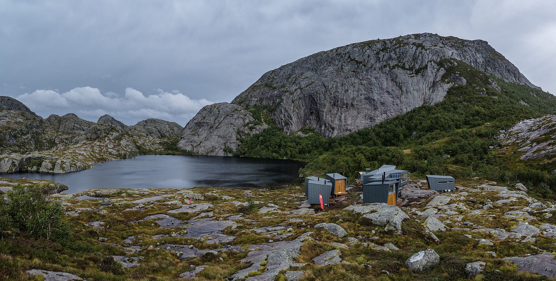 Water supply from the lake sustains those inside the cabins along with solar energy