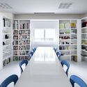 GRAPH Head Office / G architects studio - Interior Photography, Closet, Shelving, Windows