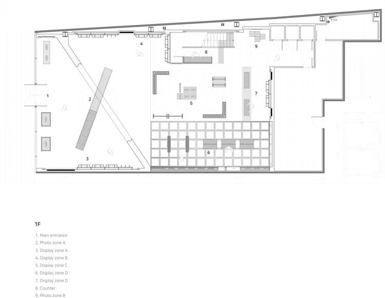 Reebok Flagship Store / NiiiZ Design Lab - Image 16 of 16