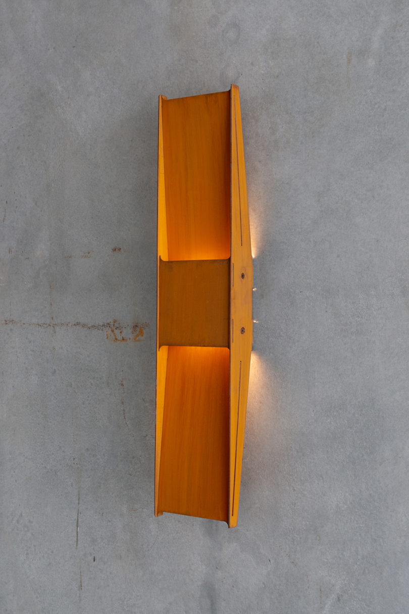 modern structural wall lamp