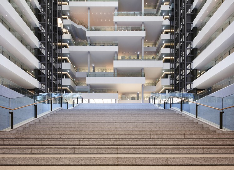 HD Hyundai Global R＆D Center / Nikken Sekkei - Interior Photography, Stairs, Facade, Handrail, Beam