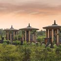 Le Temple Borobudur Resort Hotel / APCONSULTANT - Exterior Photography, Column, Arch, Garden