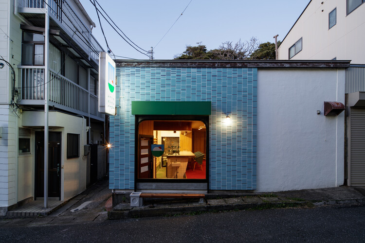 Miyagawa Angel Parlor / ROOVICE - Exterior Photography, Windows, Facade