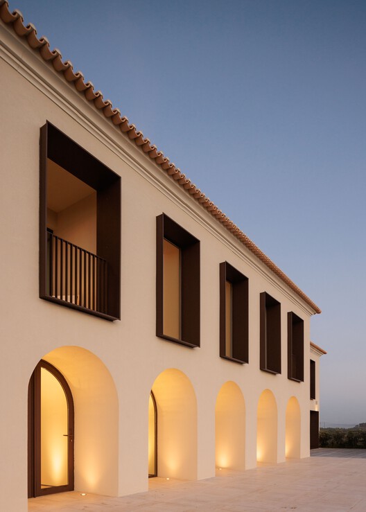 Aethos Ericeira Hotel / Pedra Silva Arquitectos - Exterior Photography, Windows, Facade