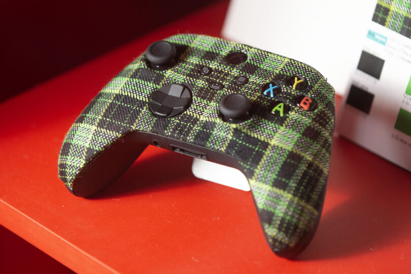 tartan game controller