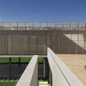 House Around the Tree / TIMM - Exterior Photography, Fence, Facade