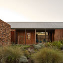 House in the Dry / MRTN Architects - Exterior Photography, Windows, Facade