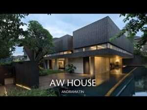 A House Made of Black Painted Bricks | AW House