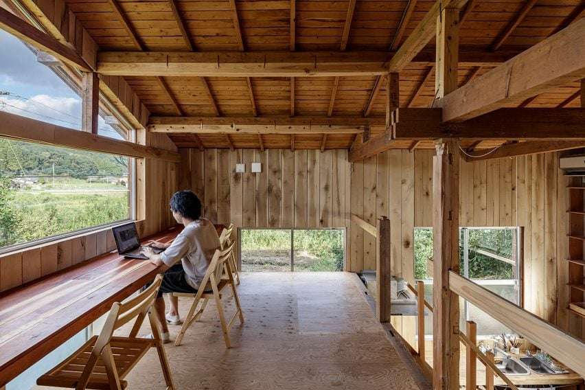 Wooden interior of the Ichihara Life and Work Commission office by Kurosawa Kawara-Ten