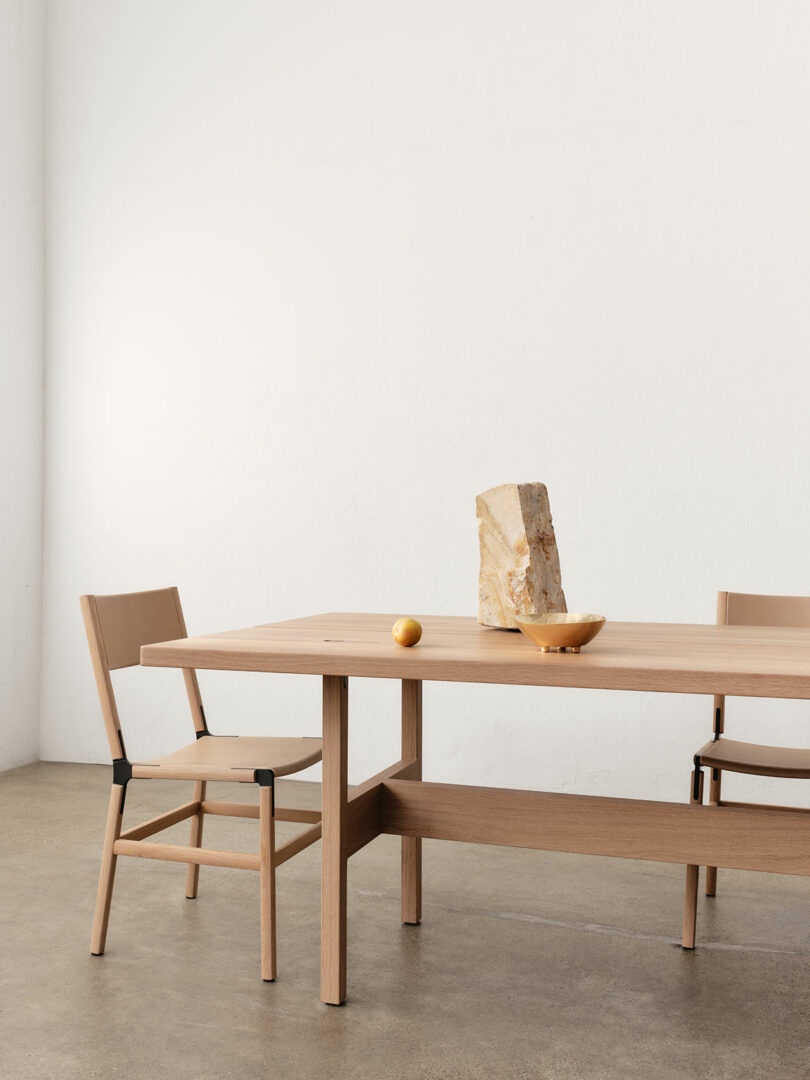 Blond table and chairs.