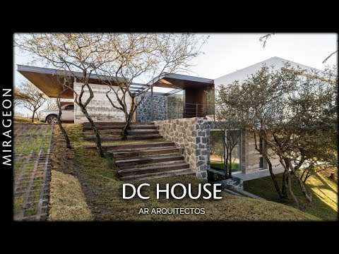 Contemporary Style and Spectacular Views at DC House