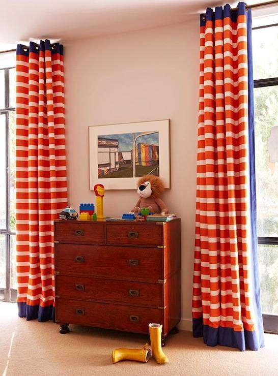 Drapes vs Curtains – Understanding the Differences and Choosing the Right Window Treatments
