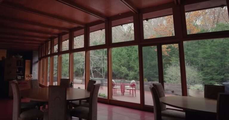 Explore the Grounds of Tirranna, a House Designed by Frank Lloyd Wright, in This Video Tour