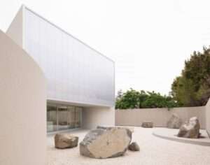 Leong Leong transforms 1970s LA house into "suburban sanctuary"
