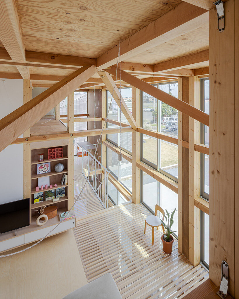 SNARK's light-filled 'house in nonakamachi' takes shape in a japanese orchard