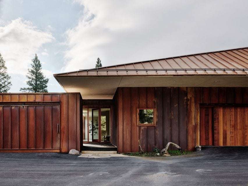 Corten steel home by TW Ryan Architecture