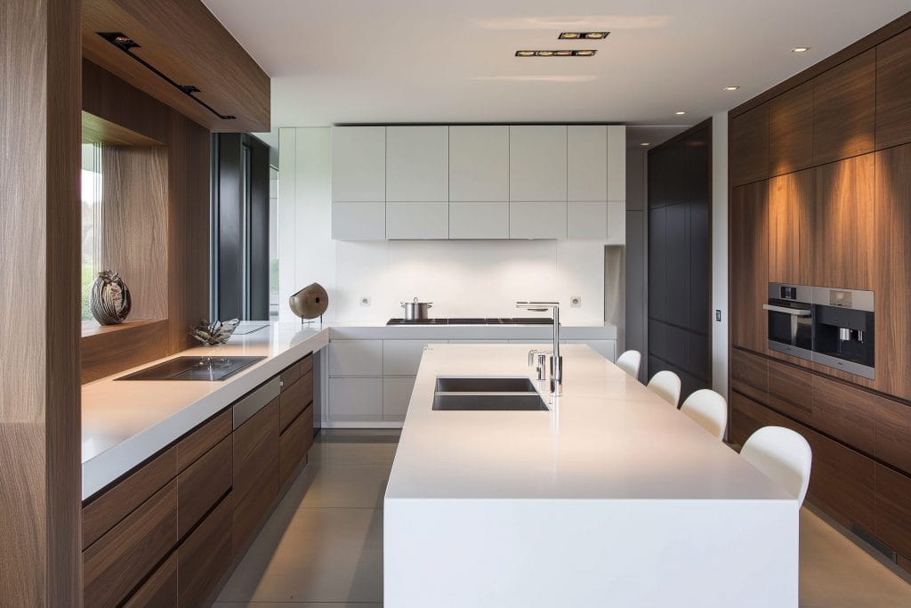 A seamless connected kitchen by Decorilla