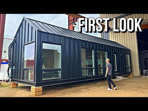 I Went to See THE Viral PREFAB HOME and it was Better than Expected!