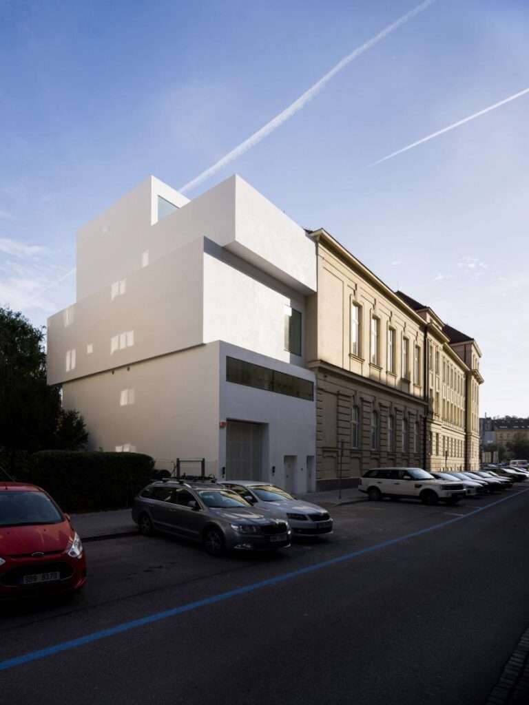 Dílna houses Brno art studios within a stack of white cubes