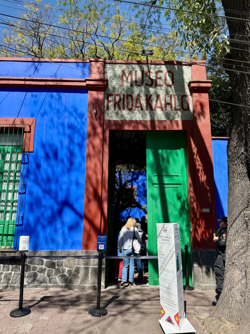 Exterior or Museo Frida Kahlo in Mexico City