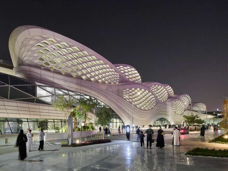 Zaha Hadid Architects Reimagine Urban Mobility With KAFD Metro Station