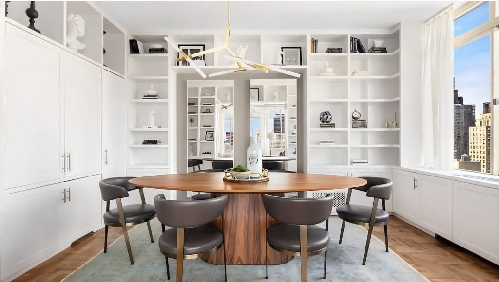 Contemporary dining room by Decorilla designer, Leanna S. 