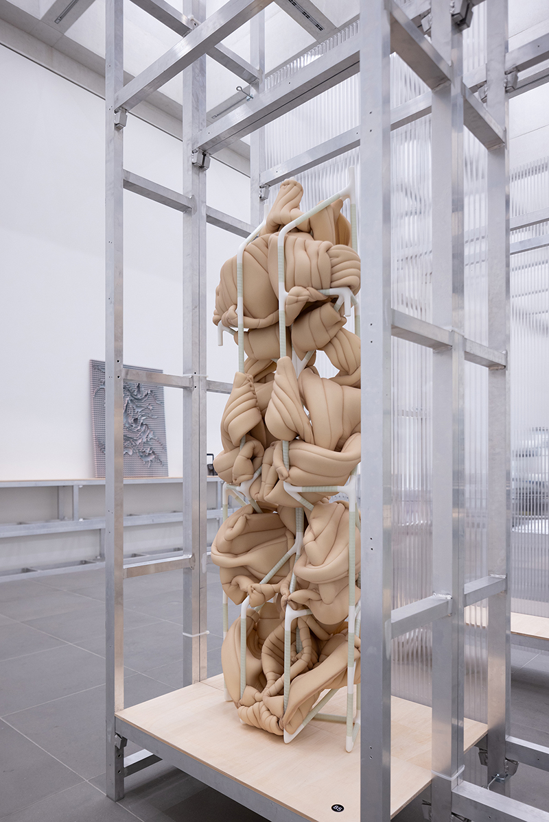 daniel widrig’s working it out exhibition unveils process behind digitally-fabricated art