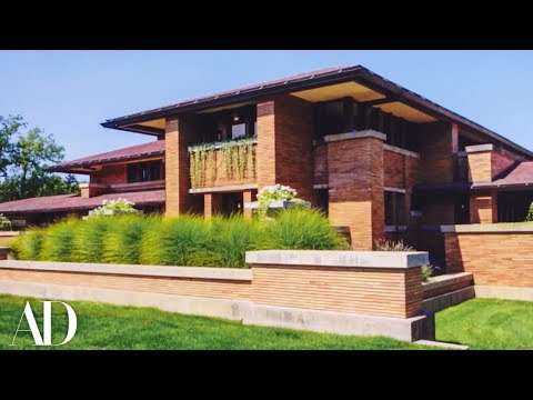 How Frank Lloyd Wright Pioneered Prairie Architecture