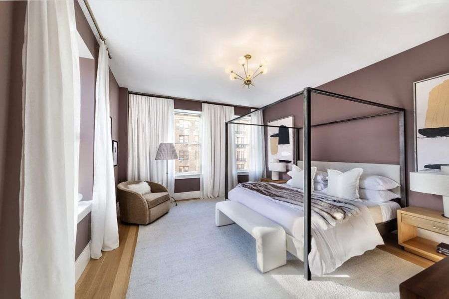 Transitional relaxing bedroom design by DECORILLA designer Leanna S. 