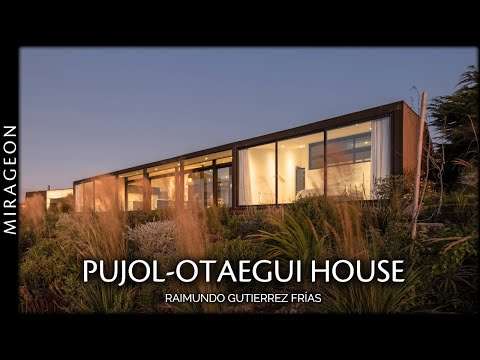 House with a Central Courtyard Like a Clearing Sheltered from the Wind | Pujol-Otaegui House