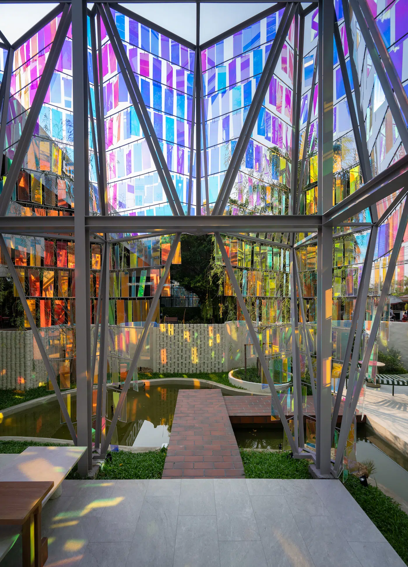 The Facets by BBWORKSPACE
