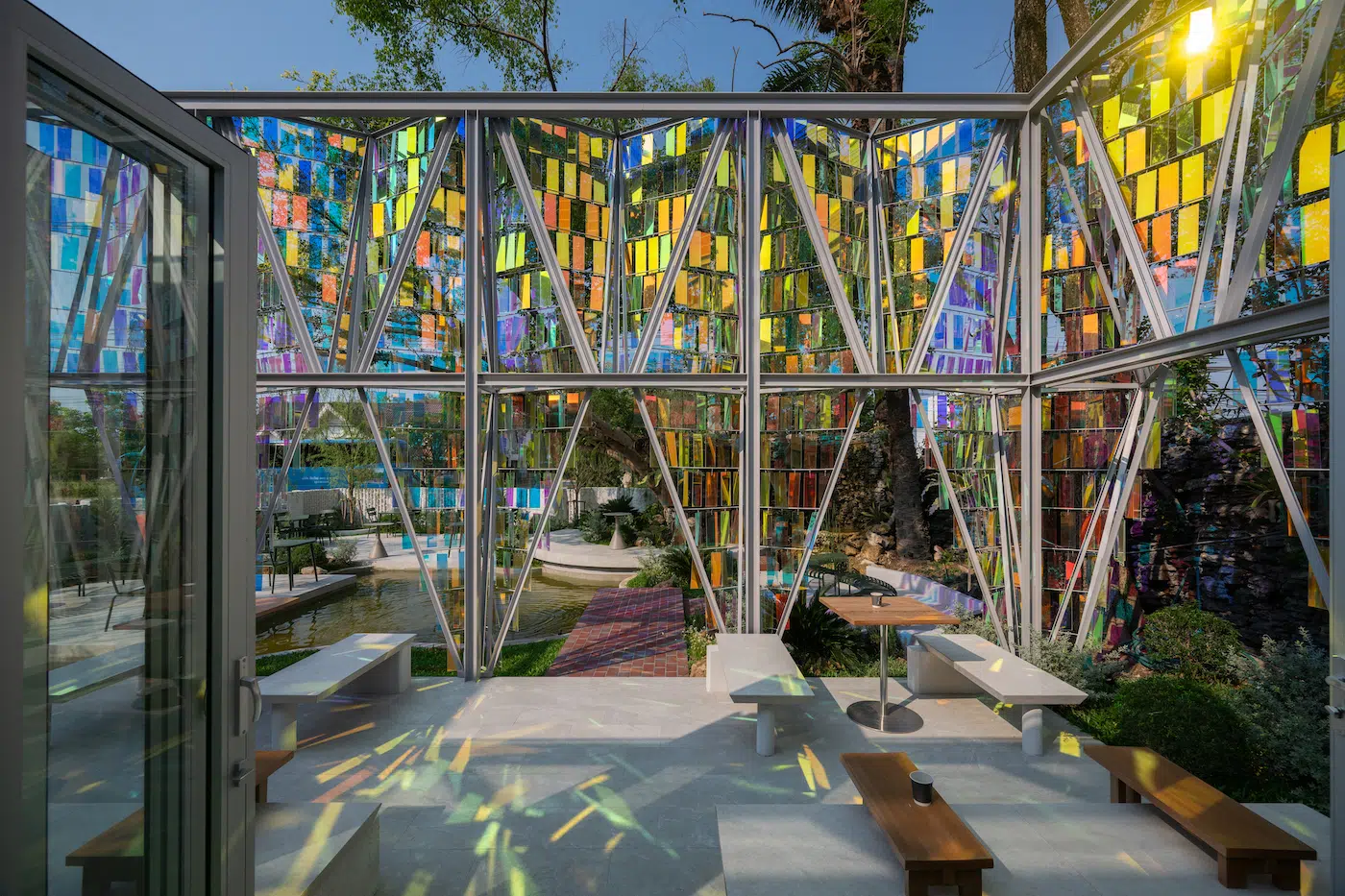 The Facets by BBWORKSPACE