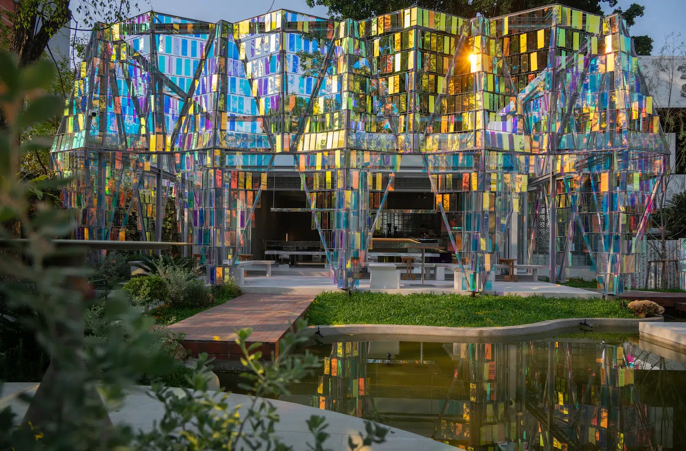The Facets by BBWORKSPACE