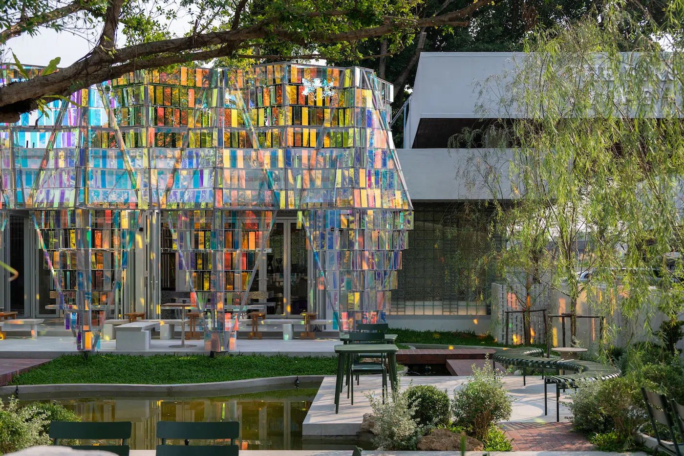 The Facets by BBWORKSPACE