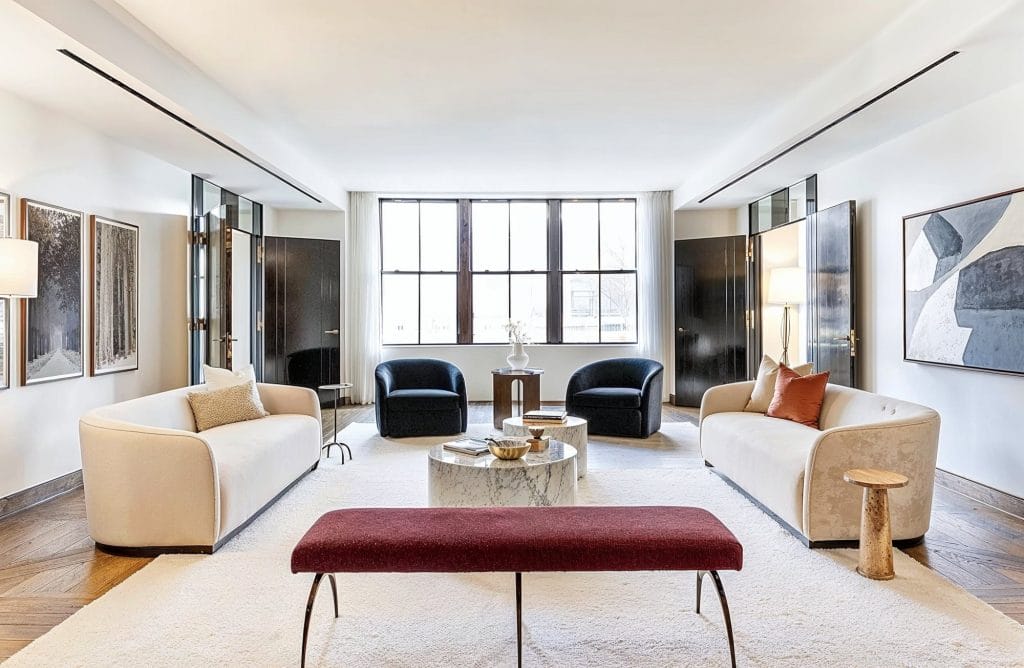 Modern apartment decor in a living room by Decorilla designer, Leanna S.