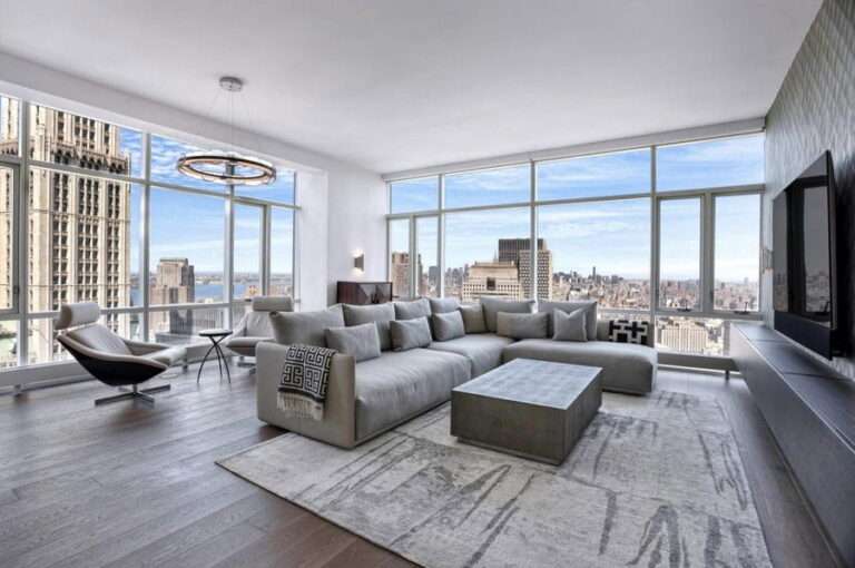 Before & After: Trendy Masculine Apartment Decor