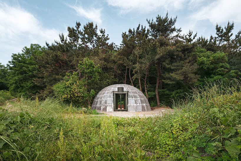 one-aftr open hut
