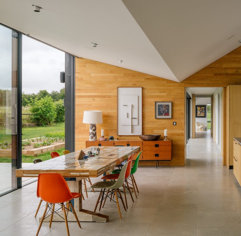 Creative dining room by Alberto Marcos Flores, one of the best Madrid interior designers