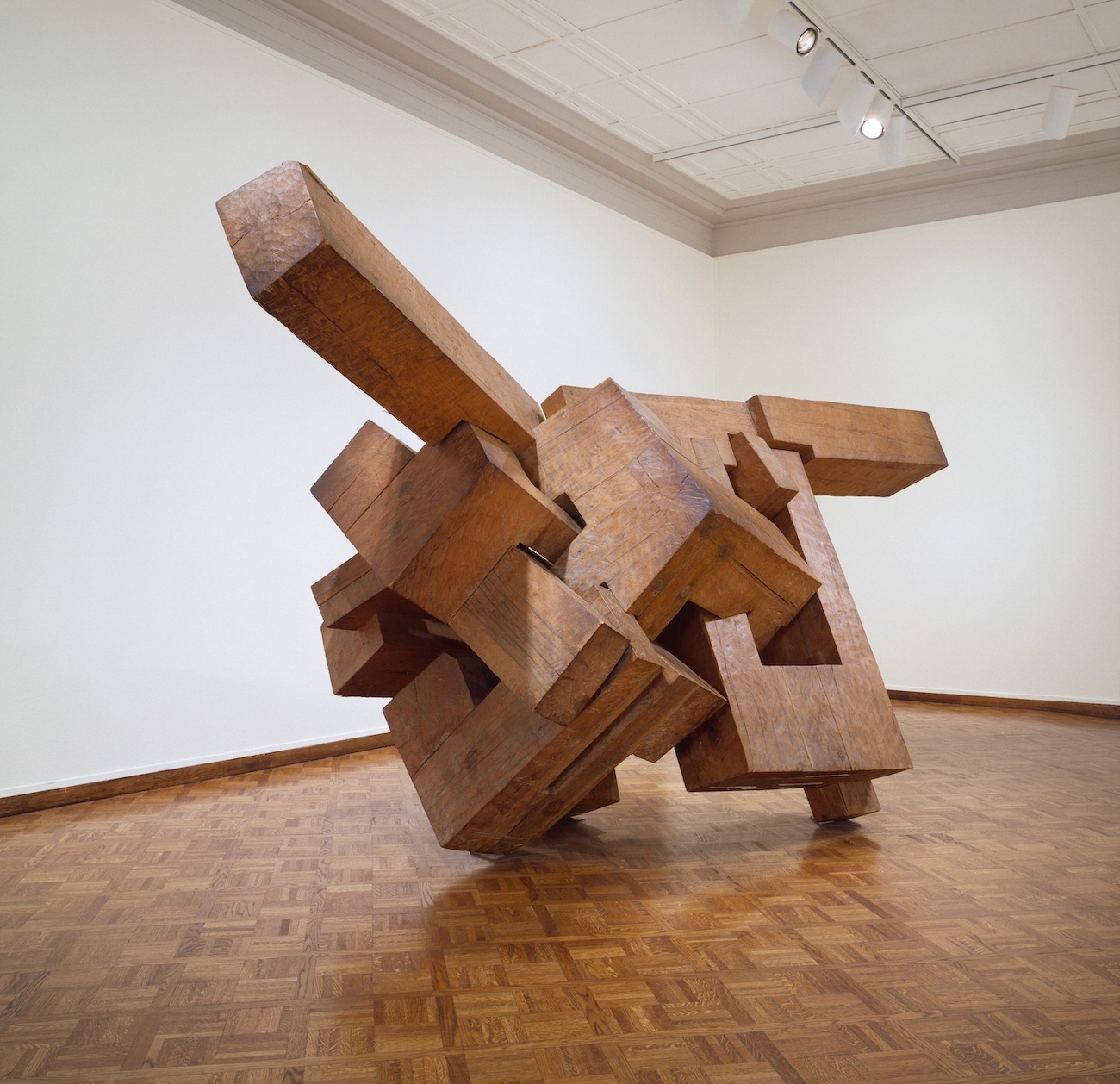 Eduardo Chillida: Convergence at SDMA
